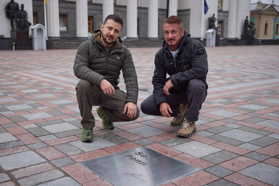 Актер Шон Пенн в третий раз посетил Киев с начала спецоперации России