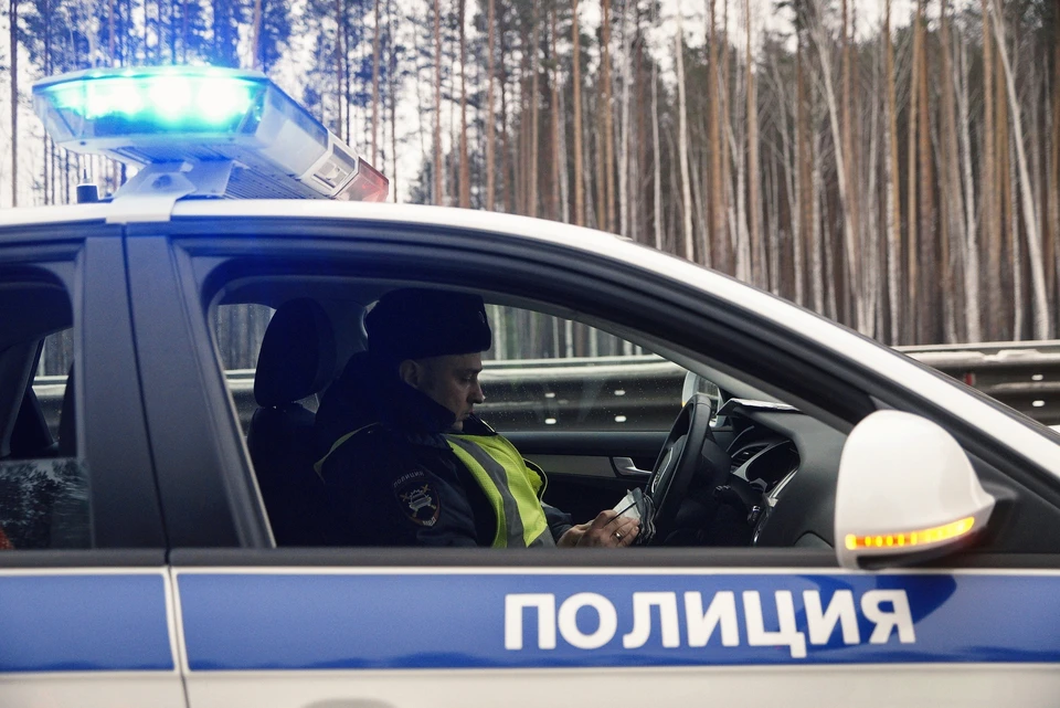 Поддельный документ у мужчины забрали