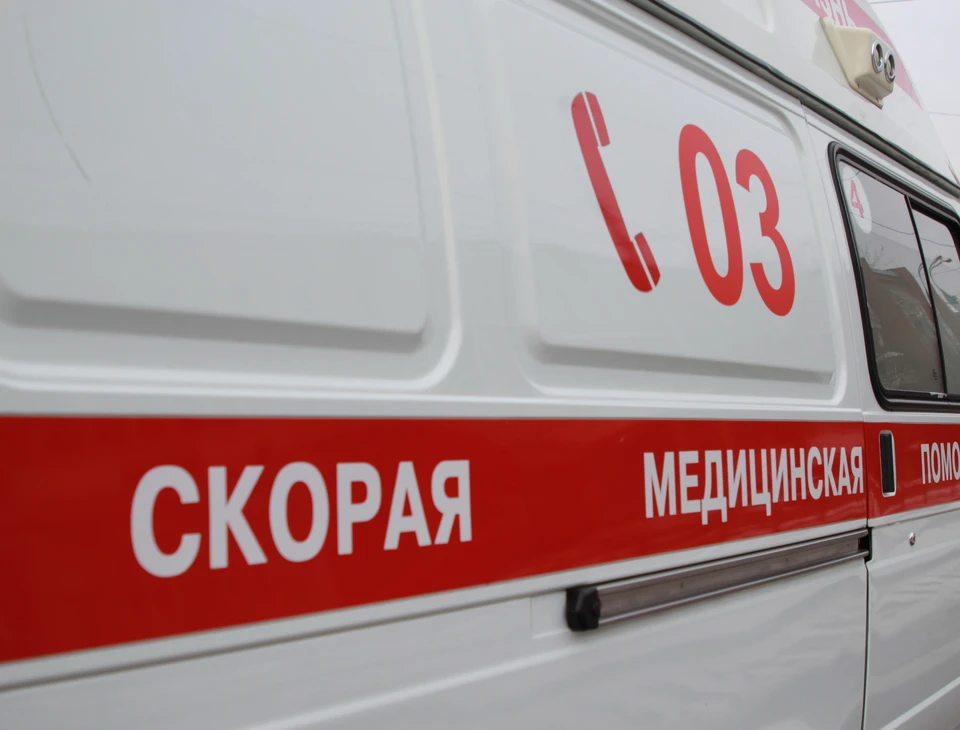 Дорожная авария с участием кареты скорой помощи произошла на севере Крыма