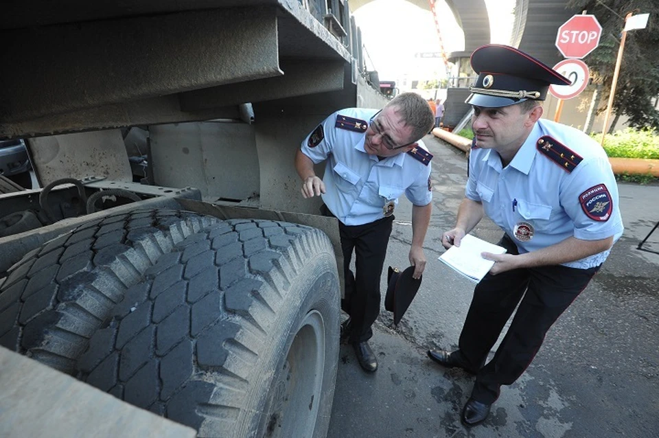 У хабаровского предпринимателя арестовали автопарк из 28 машин
