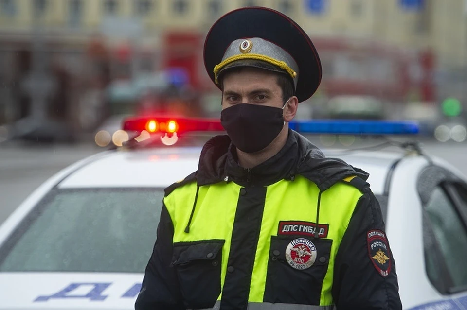 Водитель поворачивал с проспекта Ленина на улицу Малышева