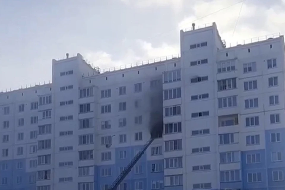 Следователи проводят проверку после взрыва в новосибирской высотке на Титова. Фото: "Инцидент Новосибирск".