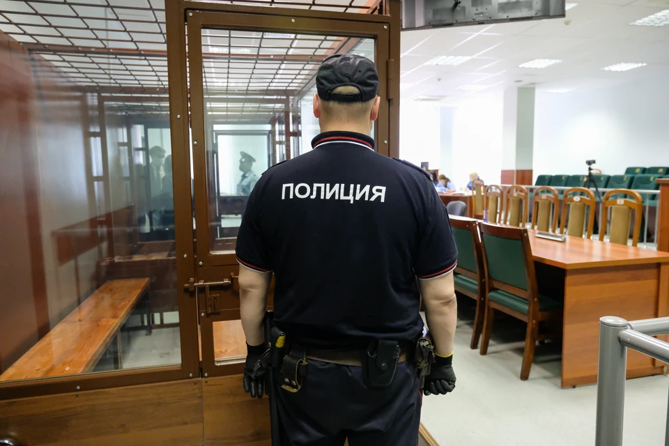 Замдиректора НИИ отправили под арест по делу о закупке яиц.