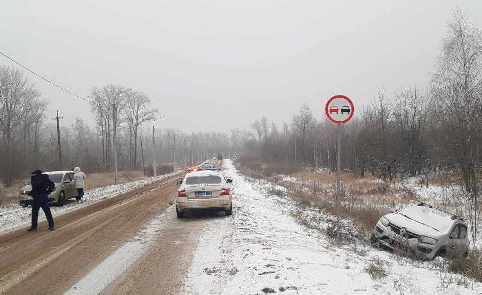 ДТП в тульском поселке Октябрьский завершилось для участников в кювете