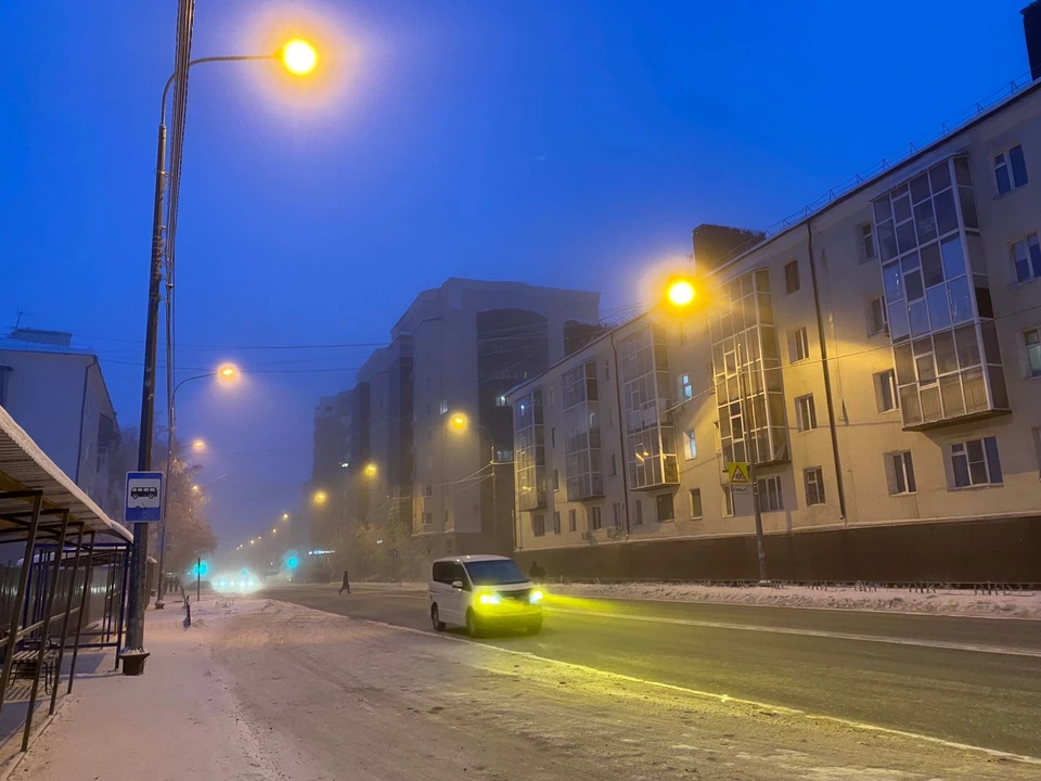 Погода саха на 10 дней. Якутия ночь. Якутск сейчас. Якутск минус 50. Якутск климат.