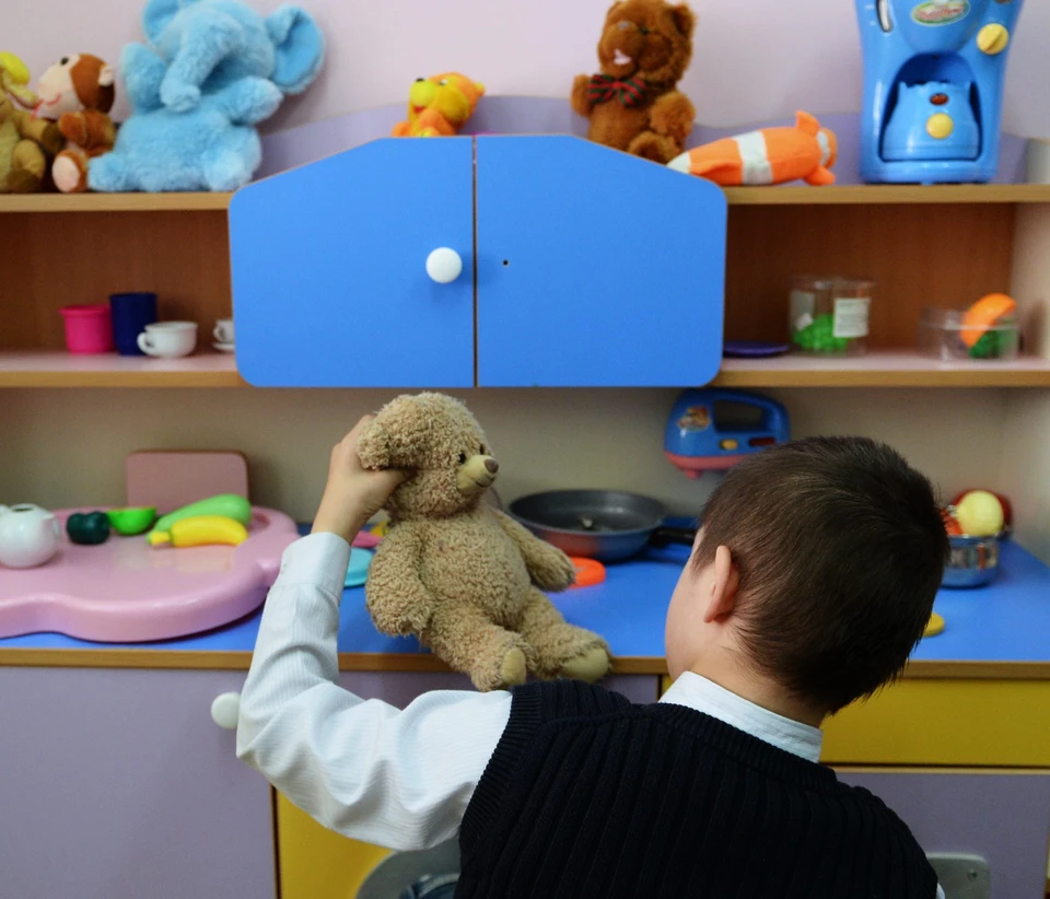 В одном из детских садов Владикавказа воспитательница могла жестоко обойтись с одним из детей.