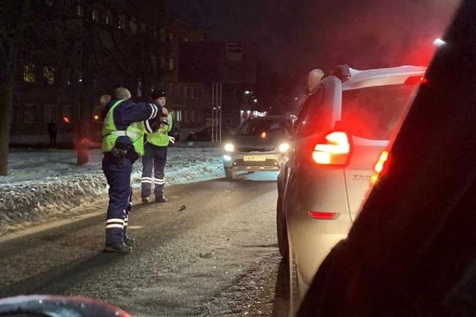 В отношении ярославского водителя-дебошира возбуждено уголовное дело. ФОТО: группа "Подслушано у водителей" ВКонтакте