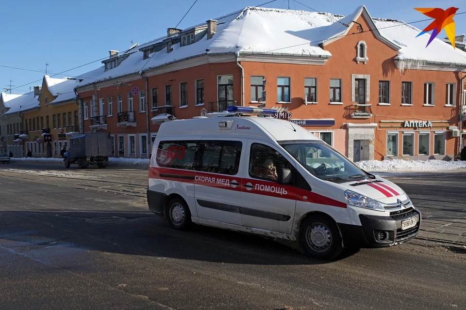 Рабочий, которого прижала конструкция на заводе, погиб от травм на месте. Фото: архив «КП»