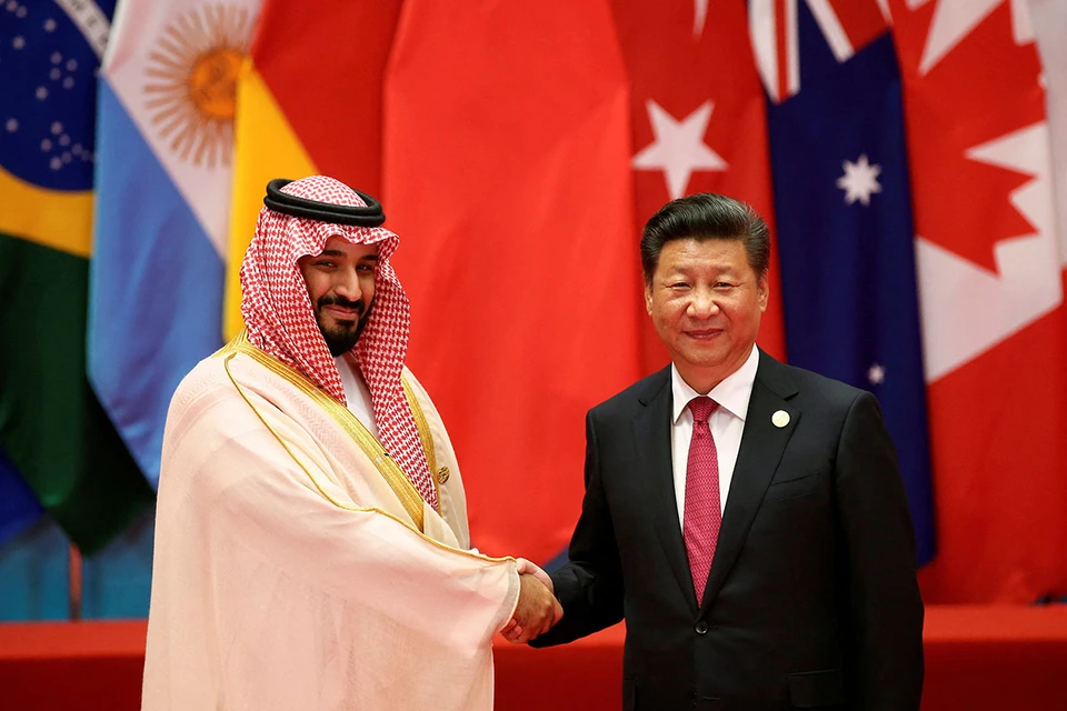 Китайский лидер Си Цзиньпин едет в Эр-Рияд, чтобы бросить вызов американскому влиянию в арабском мире