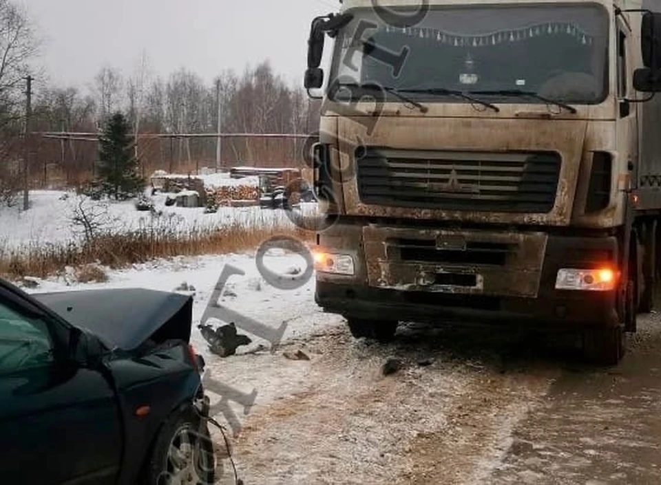 В Тульской области столкнулось два автомобиля