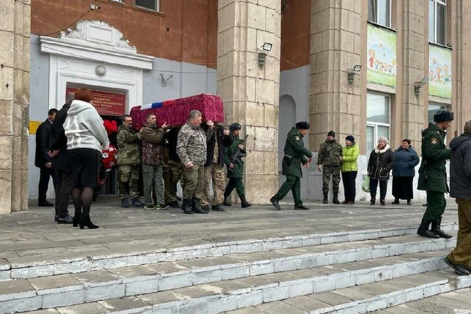 Анатолий Наумов учился в школе №43. Фото: Администрация города Орска