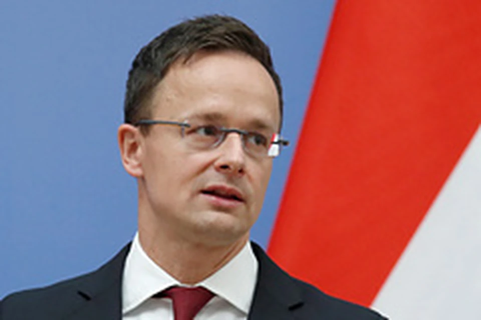 Глава МИД Венгрии сообщил о начале газовых переговоров с Катаром