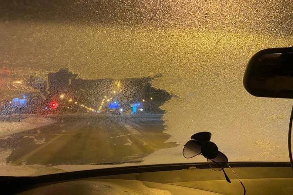 Ледяной дождь накрыл Петербург утром 21 декабря