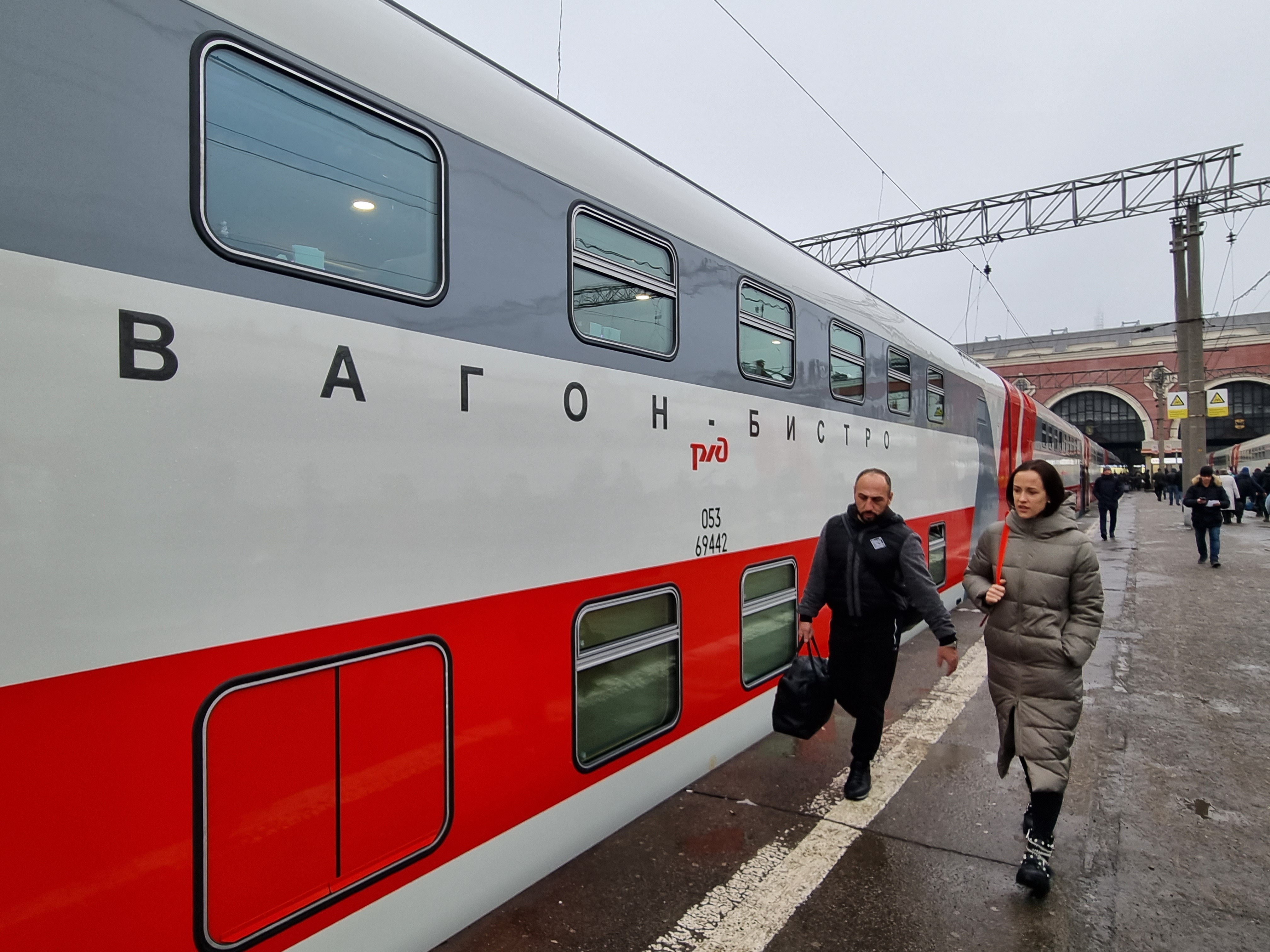 Двухэтажный поезд воронеж москва