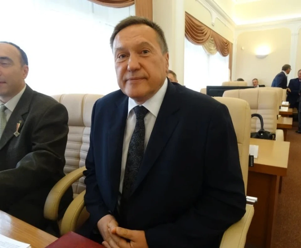Павел Антов