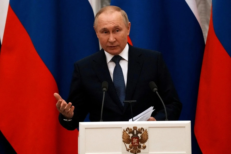 Путин выступает с новогодним обращением к россиянам 31 декабря 2022 года