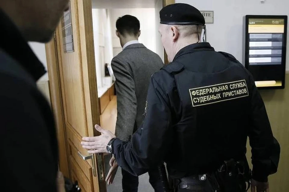 Число невыездных россиян выросло до рекордных показателей. Фото: Александр Щербак/ТАСС