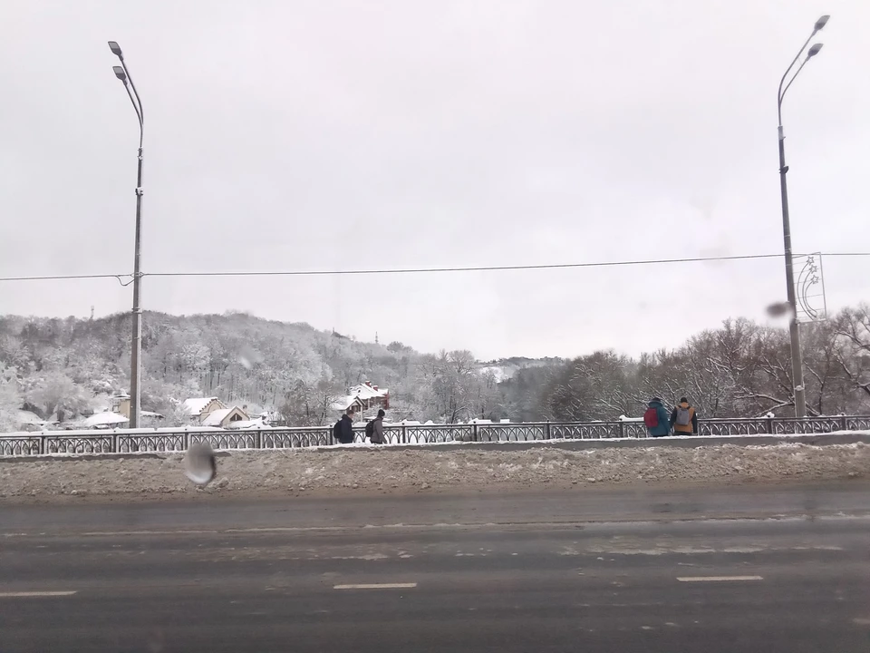 На трассе столкнулись две иномарки