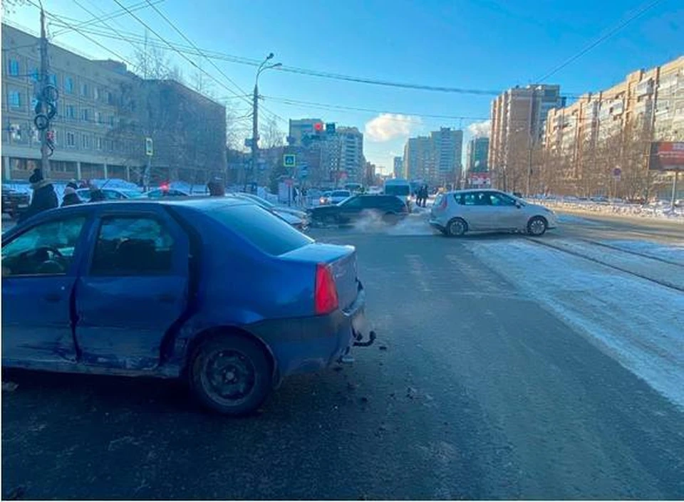 Пострадавшую доставили в больницу с места происшествия.