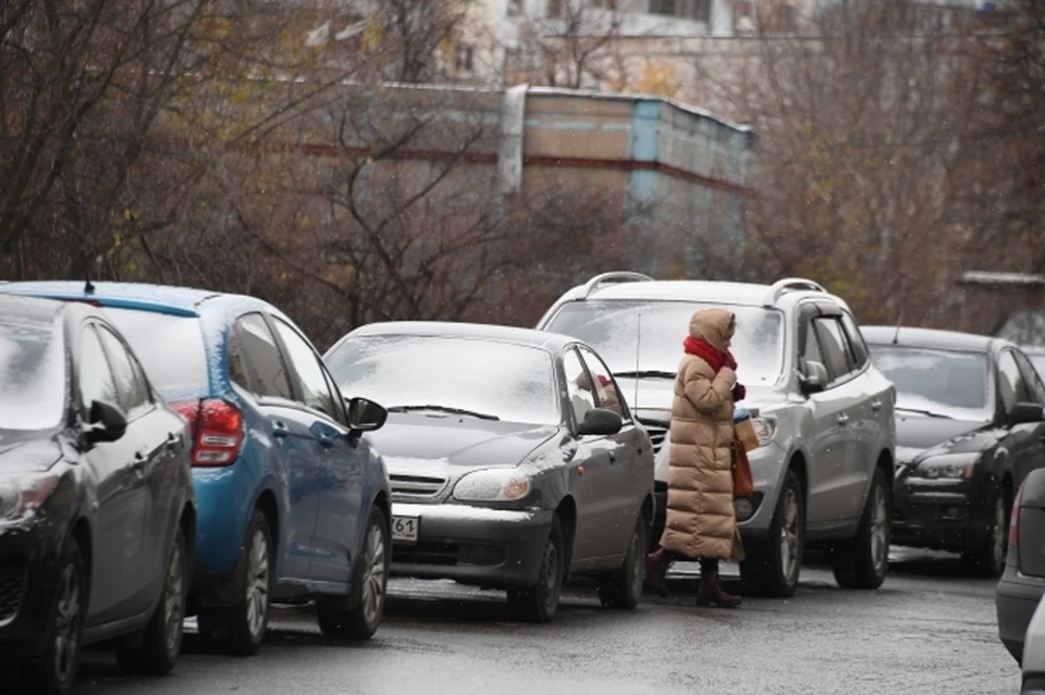 В центре Ростова карусельная парковка могла бы сэкономить место.