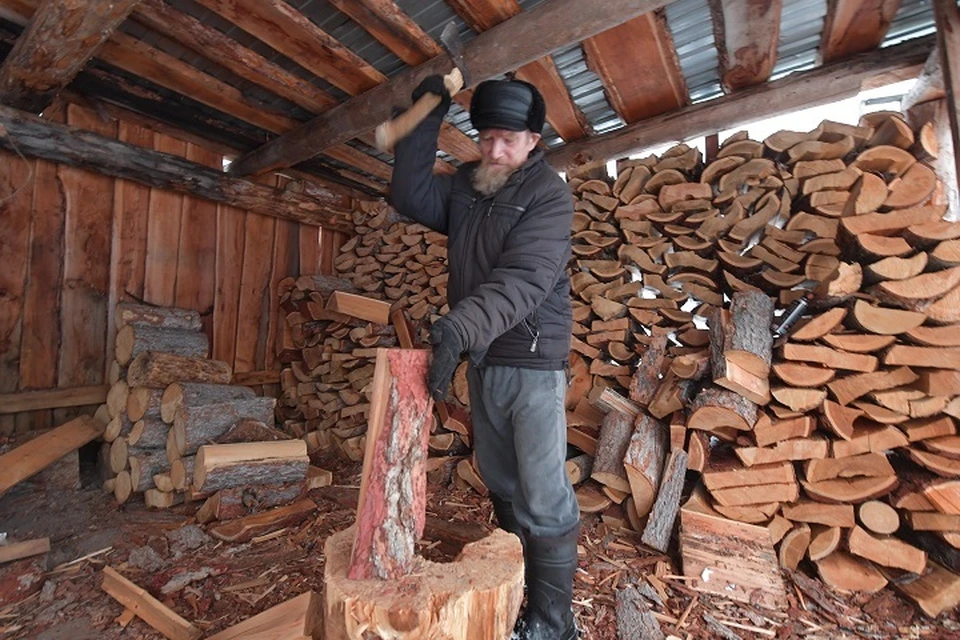 У жителей Первомайского района возникла проблема с дровами.