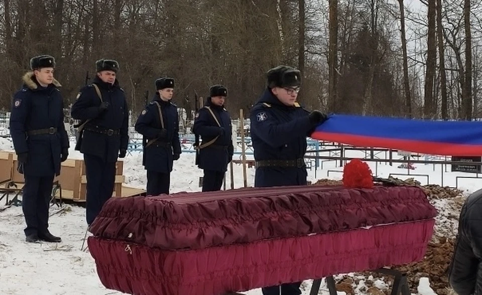 Бойца похоронили с воинскими почестями. Фото: VK/ Администрация Весьегонского МО