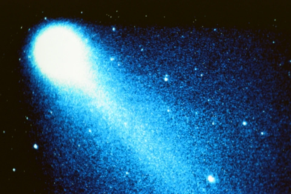 Астрономы сказали, что сейчас комету видно в бинокль на фоне созвездия «Волопас».