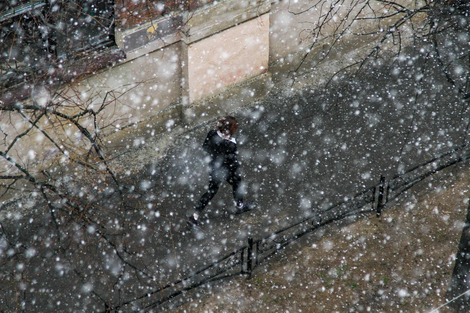 Атмосферный фронт со снегом накроет Петербург 24 января