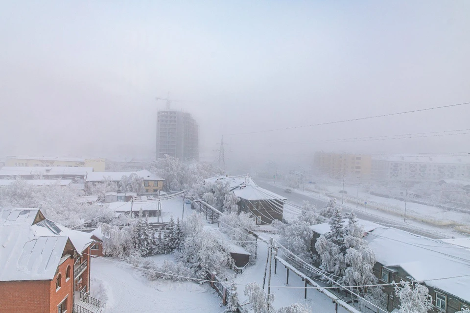 Погода якутск 2024. Климат Якутии. Сильные Морозы в Якутске. Погода в Якутске. Якутск холод.