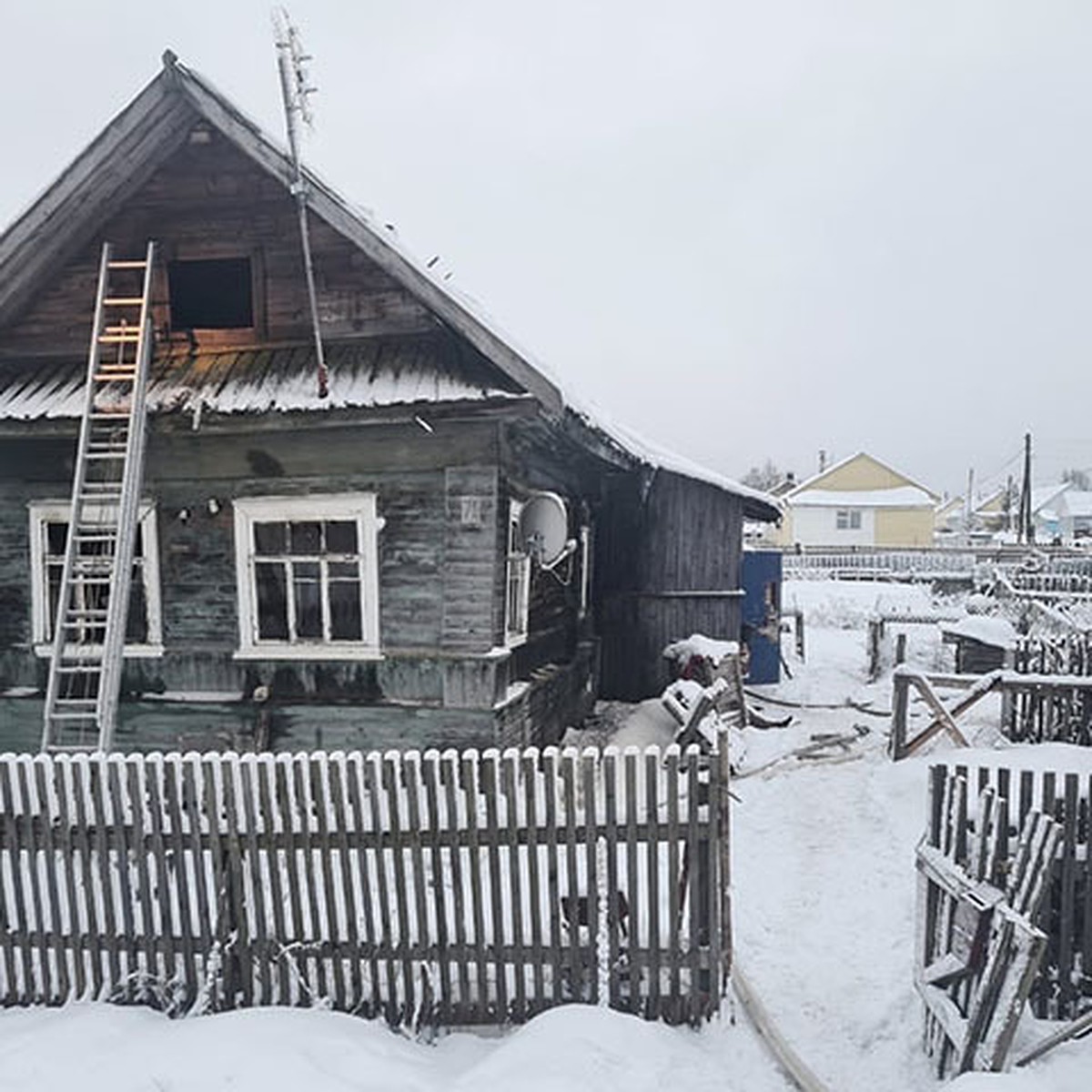 Тело мужчины обнаружено в сгоревшем доме в Тверской области - KP.RU