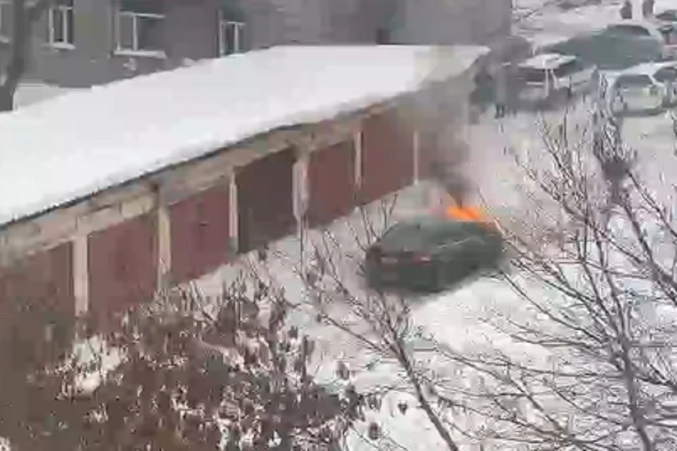 В Новосибирске горел Форд. На Ватутина загорелась. Форд фокус загорелся Череповец. Фокус сгорел