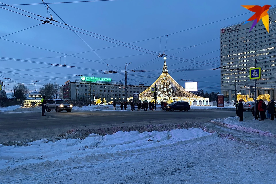 Причина случившегося пока не известна.