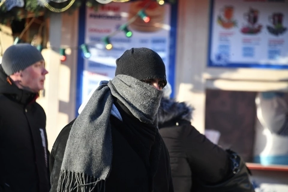 В темное время суток температура составит -13,-18° (при прояснениях похолодает до -21,-26°. Днём солнце прогреет воздух до -7,-12°