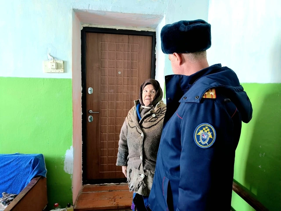 Проверка показала, что пенсионерка живет буквально в спартанских условиях