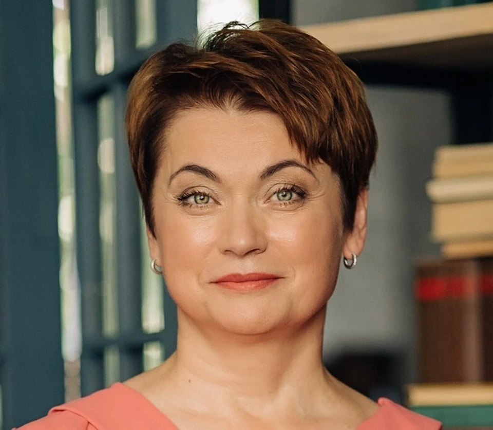 Елена Злобнова