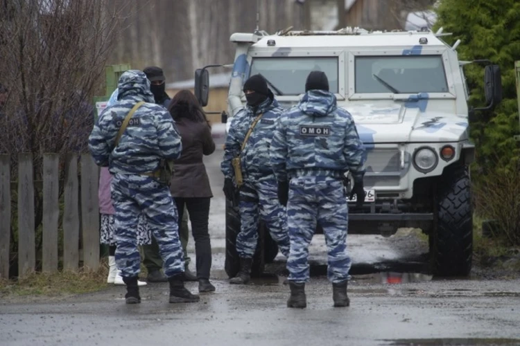 ФСБ проводит контртеррористическую операцию в хуторе Петровском на Ставрополье