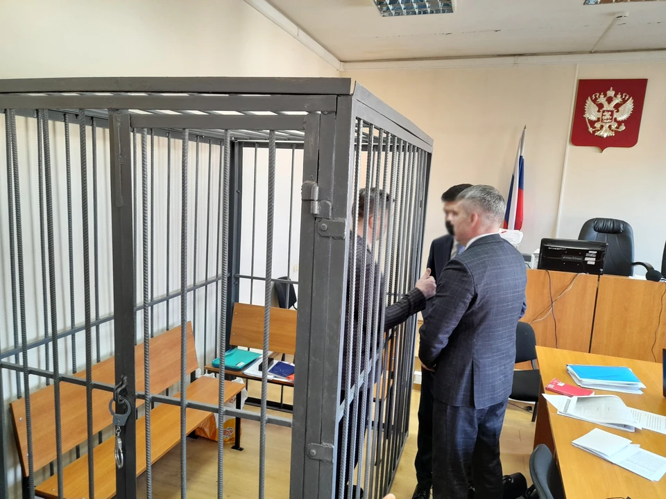 После каждого из ложных вызовов к зданию съезжались спецслужбы