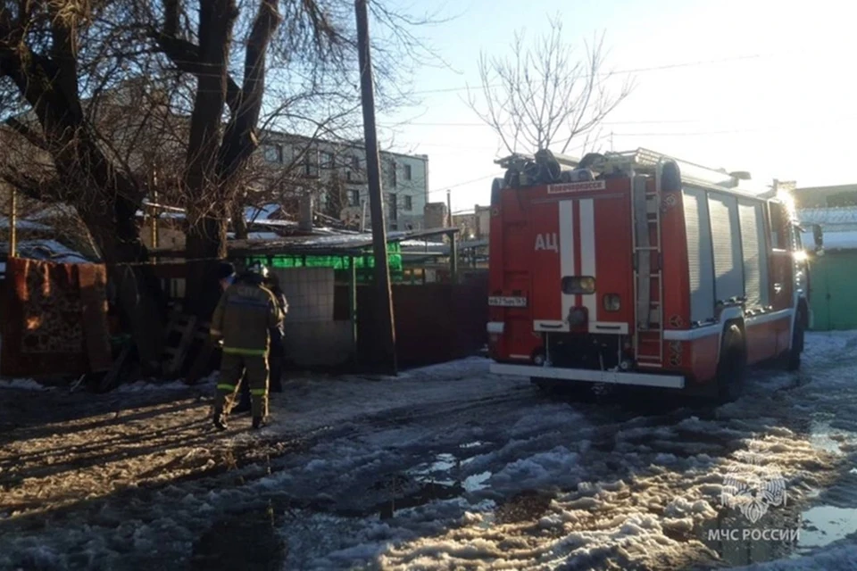 В пожаре погибли четыре человека. Фото: ГУ МЧС по Ростовской области.