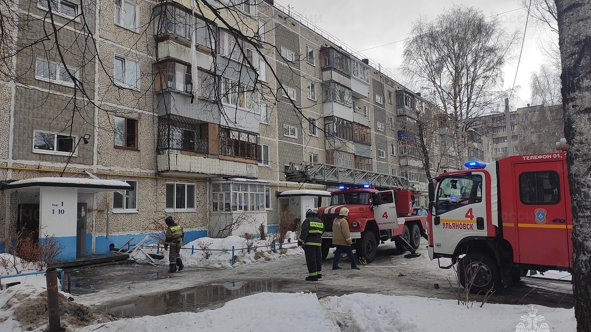 В многоэтажке Ульяновска произошел взрыв газа: два человека пострадали, еще  10 эвакуированы - KP.RU