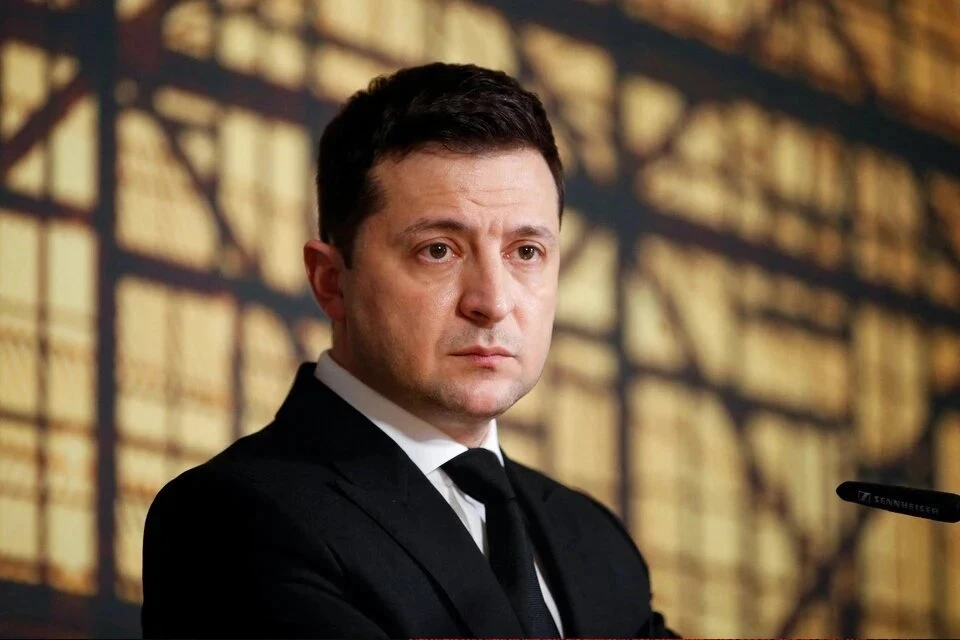 Politico: на Украине нарастает критика в адрес Зеленского из-за излишней концентрации власти