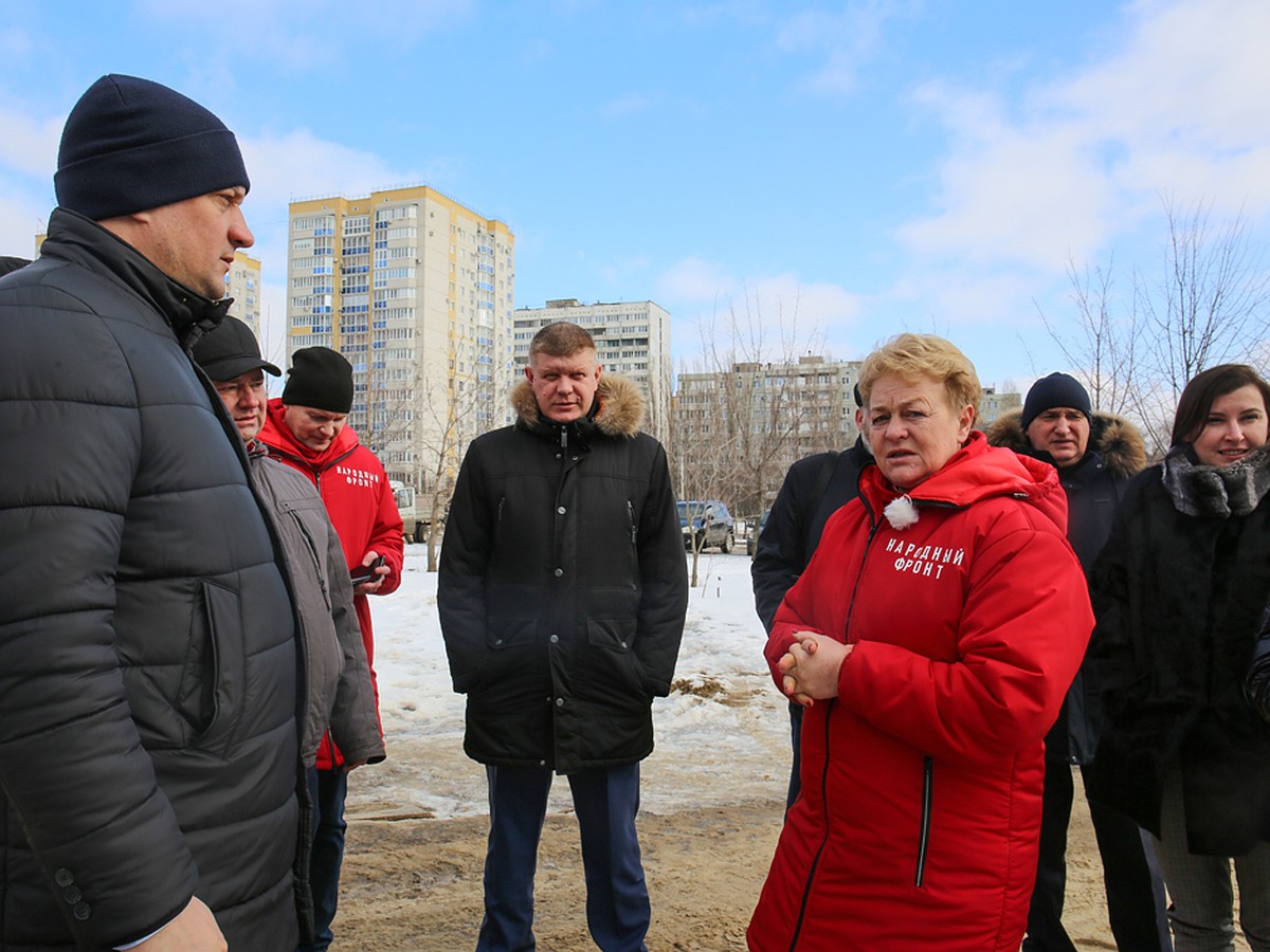 Эксперты Центрального штаба ОНФ инспектируют с представителями мэрии  проблемные адреса Воронежа - KP.RU