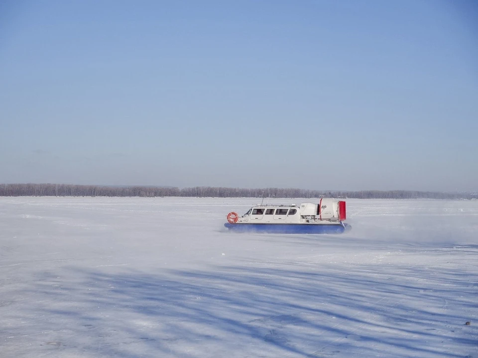 В Тольятти толщина льда составляет 30-34 см на левом берегу.