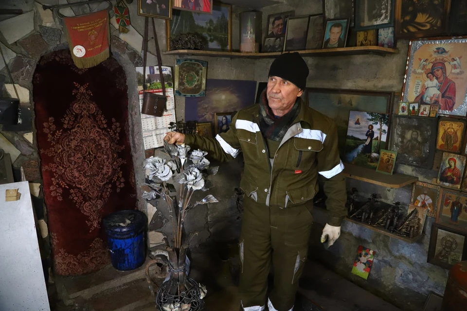Донецкий кузнец Виктор Михалев планирует подарить «Кувшин изобилия» Рамзану Кадырову
