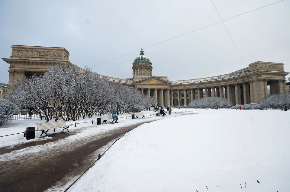 Желтый уровень опасности из-за снегопада продолжит действовать 13 марта в Петербурге
