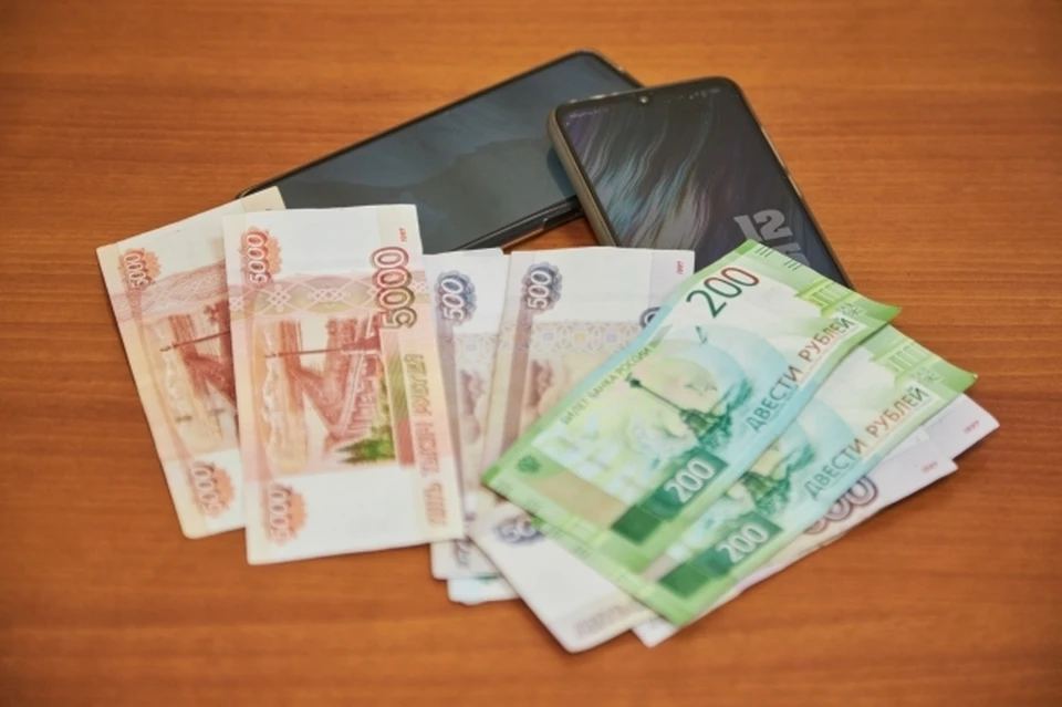 Злоумышленники попросили оформить два кредита на 600 и 678,5 тысячи рублей