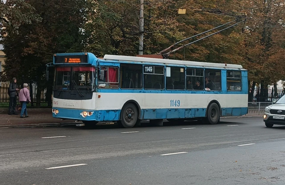 Фото: троллейбус №7