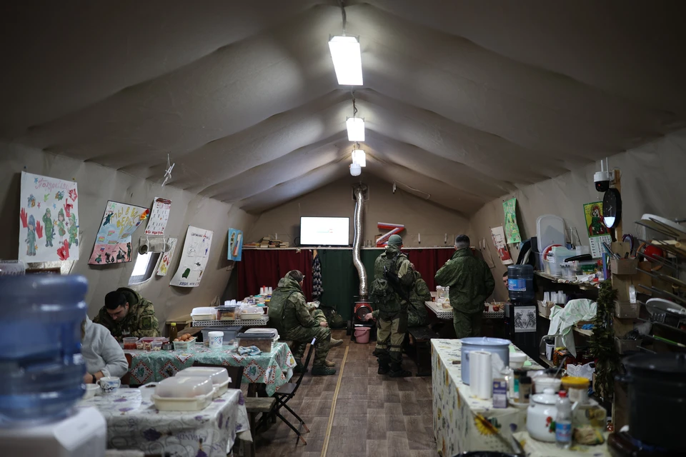 На Кубани для бойцов СВО организовали палатку с горячим питанием
