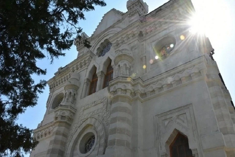 За последние годы в Крыму реконструировали 24 объекта культурного наследия, в том числе здание Караимской кенассы в Симферополе. Архивное фото.