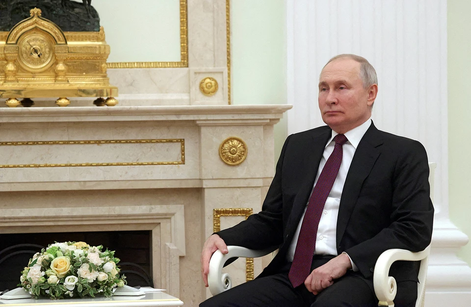 Президент России дал большое интервью журналистам на канале «Россия 24»