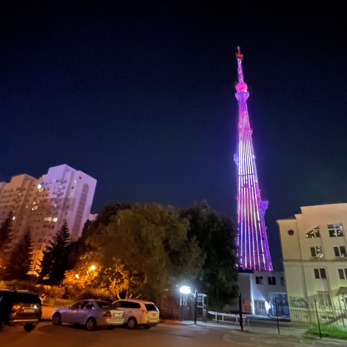 Праздничную подсветку включат на телебашне в Воронеже в честь Дня единения  народов Беларуси и России - KP.RU